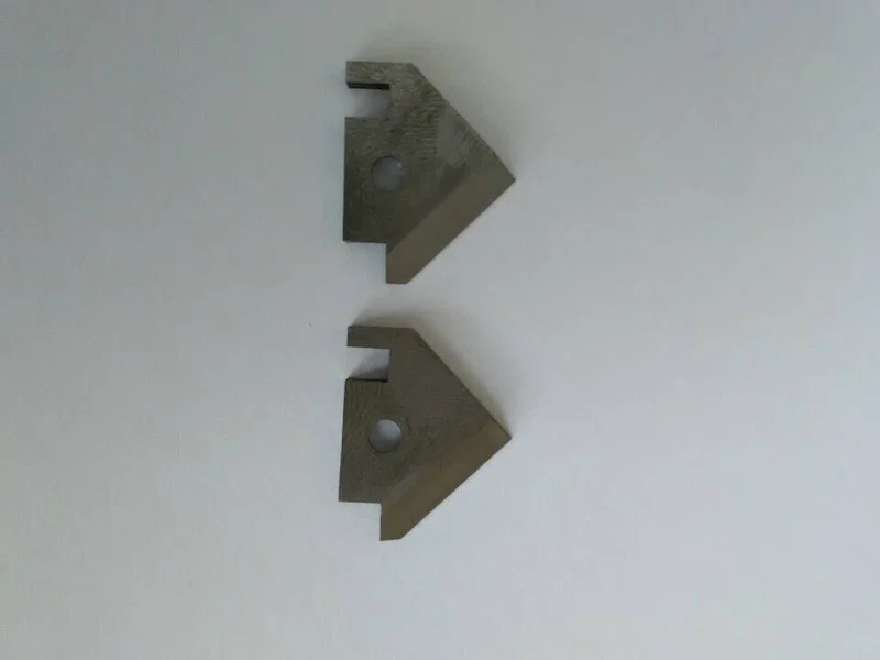 Döner bıçaklar için koaksiyel tel sıyırma makinesi