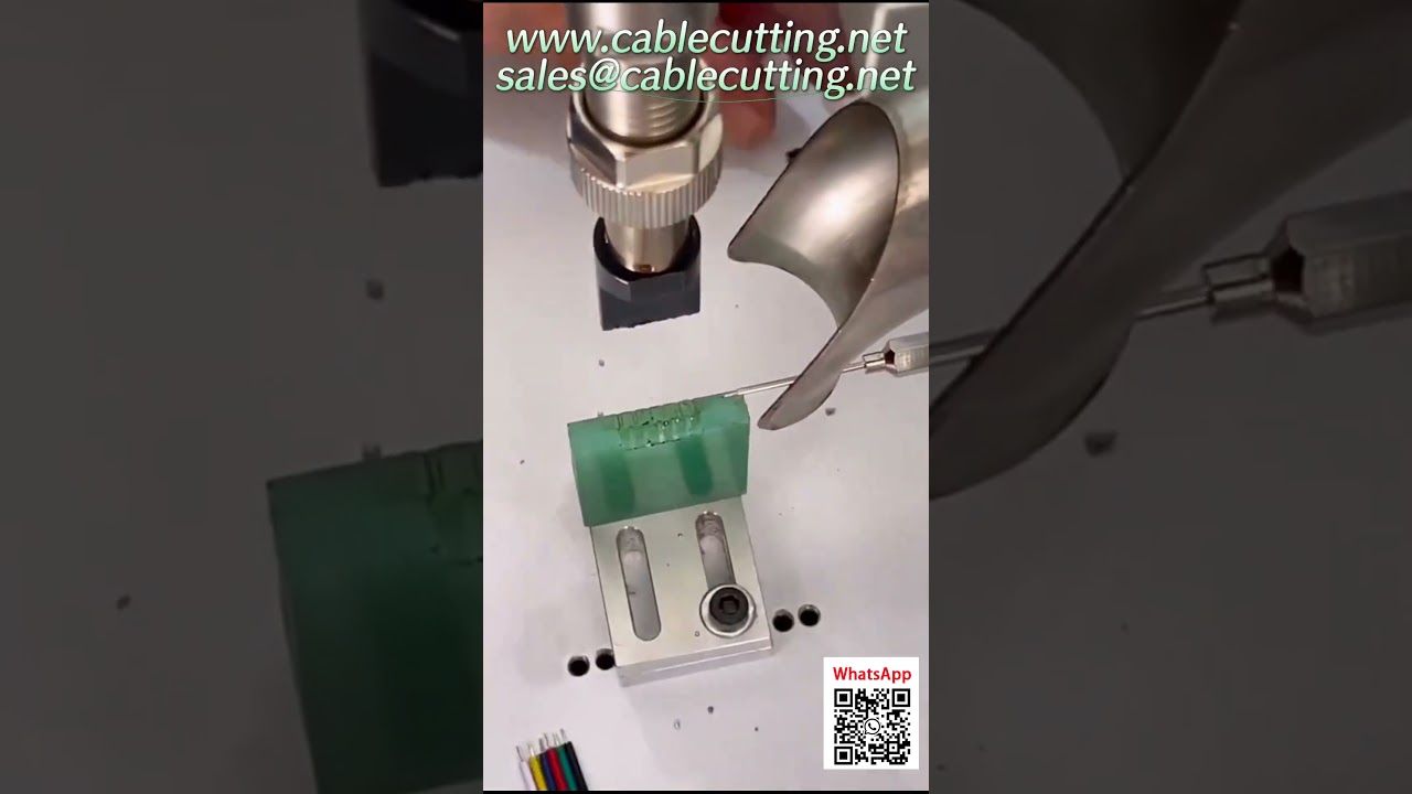 Automatic Wire Cutting and Stripping Machine for Industrial Automation