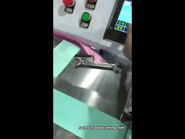 Yüksek Hızlı Ultrasonik Şerit Bant Kesme Makinesi | Dalga Şeklinde Hassas Kesim