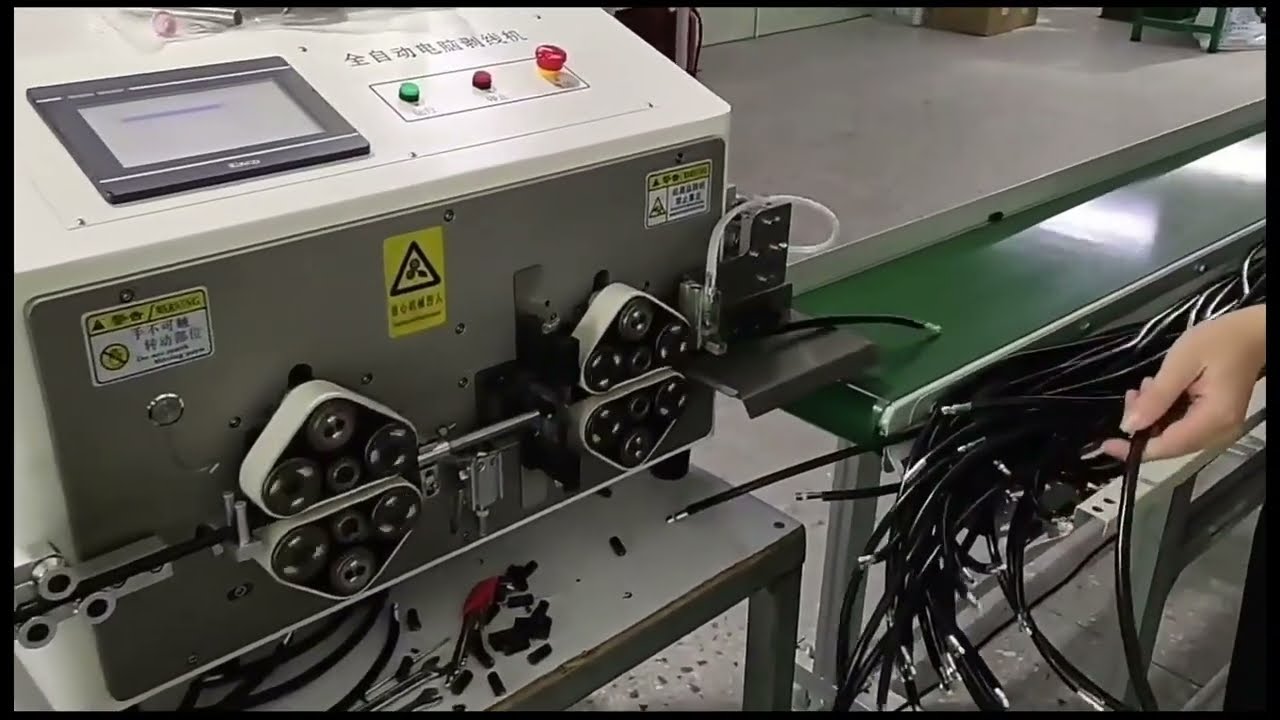 8 Tekerlekli 50mm² Otomatik Tel Kesme, Sıyırma ve Sıkma Makinesi | Yüksek Verimli Üretim