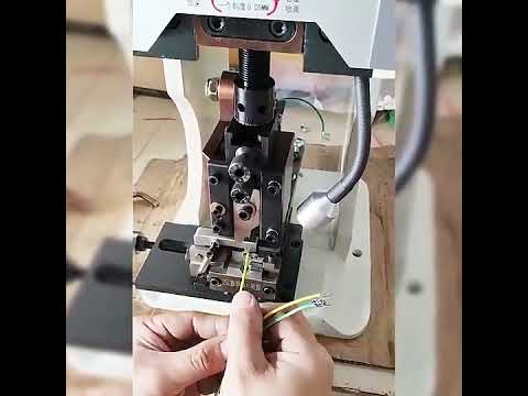 Automatic Wire Terminal Crimping Machine 1-5T-2T Cable Crimper with Mold