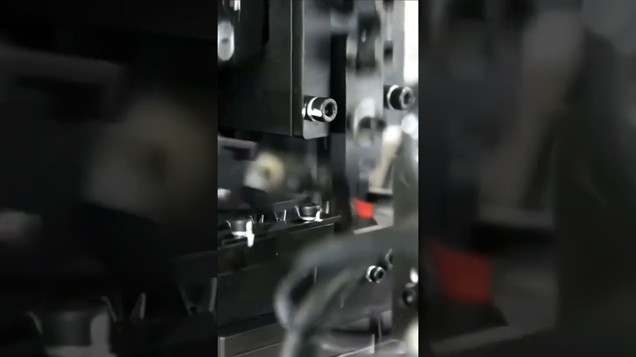 Özel Elektrikli Motosiklet Kablo Demeti İşleme Makinesi | Çift/Tek Uç Presleme, Su Geçirmez Sızdırmazlık ve Numaralı Boru Yerleştirme