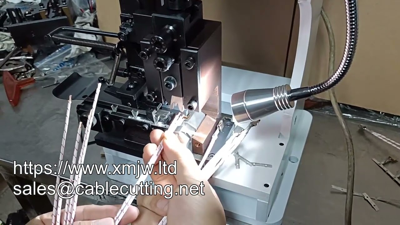 Super-Mute Terminal Crimping Machine with OTP Applicator and Blade Bending Knife